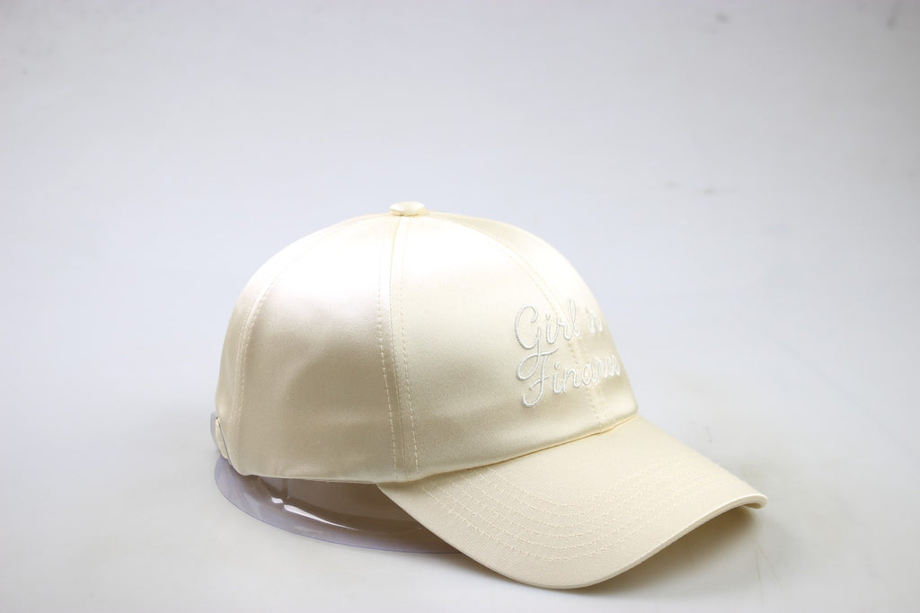 Girl In Finance - Soft champagne