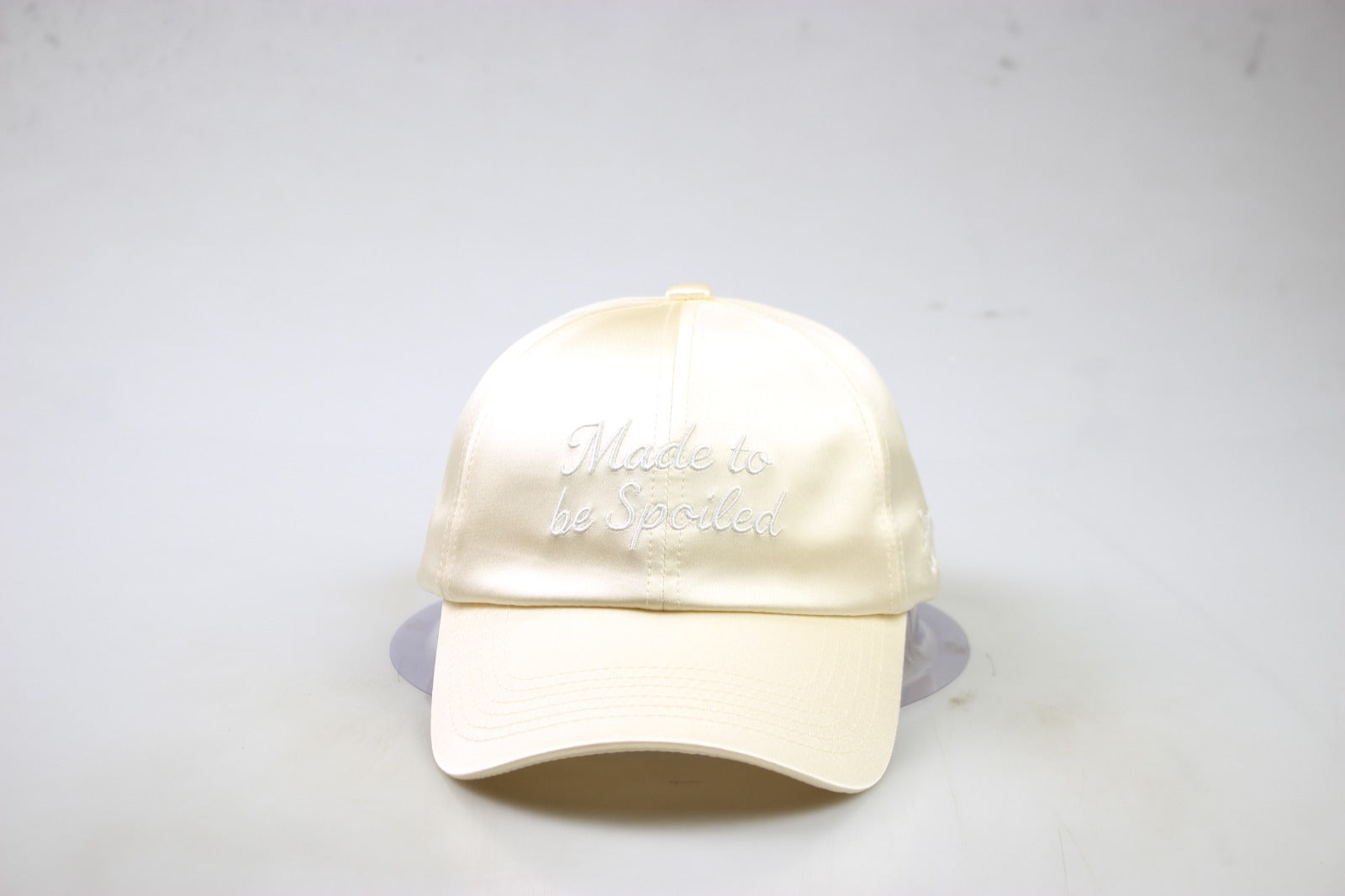 Made to be Spoiled - Soft champagne